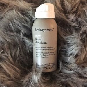 NWOT Living Proof Dry Conditioning Spray